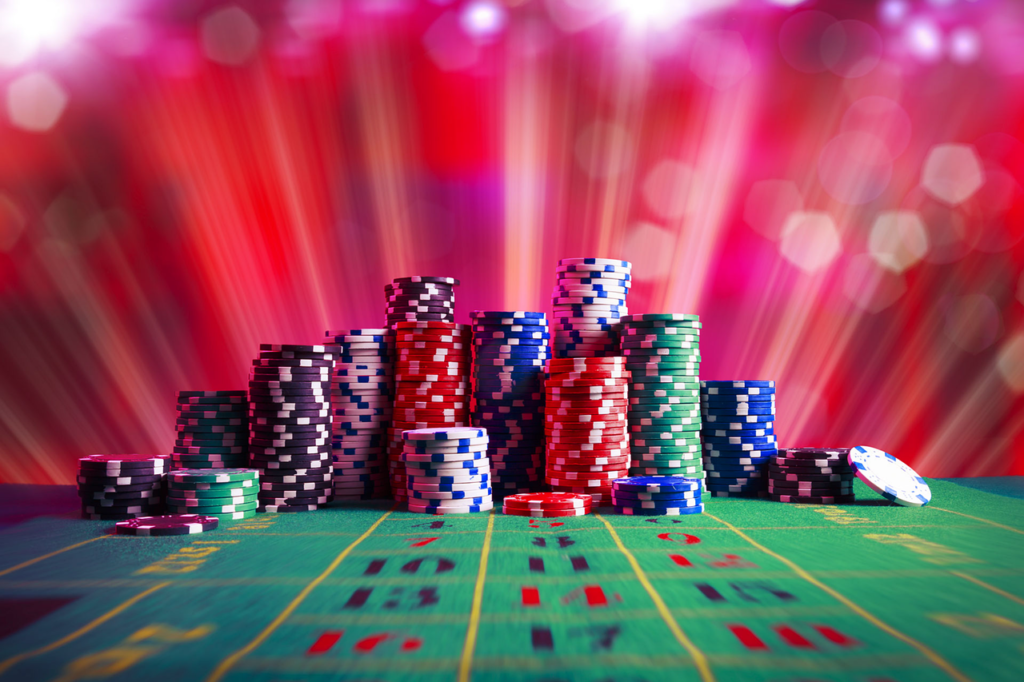 How Online Casinos Are Blurring the Line Between Gaming, Socializing, and Entertainment
