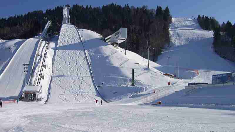 Garmisch Partenkirchen Grosse Olympiaschanze, tags: skigebiete bieten - CC BY-SA